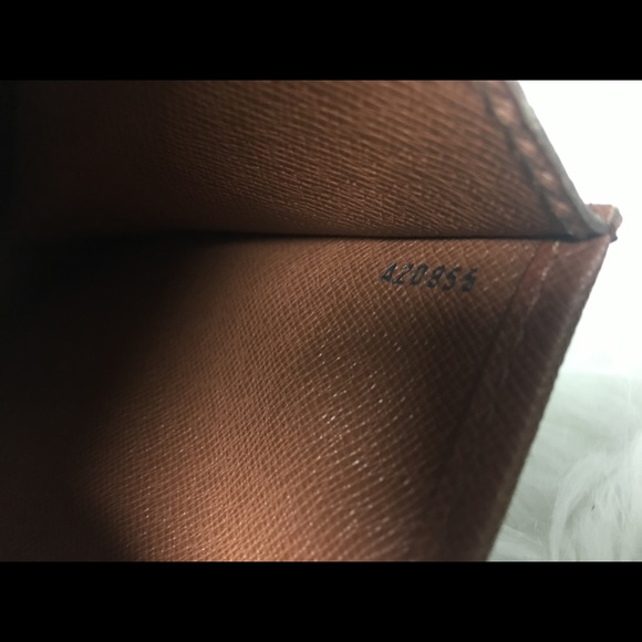 Authentic Louis Viutton vintage sling bag - Picture 8 of 8